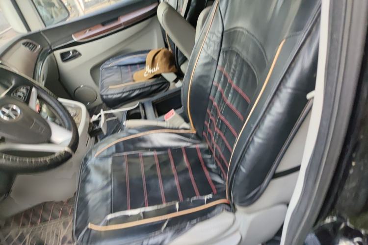 Used JAC Group Refine M5 2017 2.0T Gasoline Manual Business Edition Left Front Seat