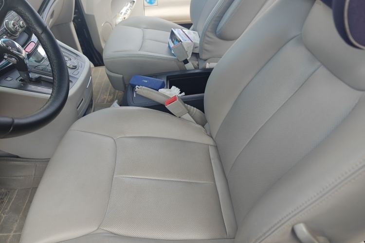 Used JAC Group Refine M5 2017 2.0T Gasoline Dual-Clutch Executive Version Left Front Seat