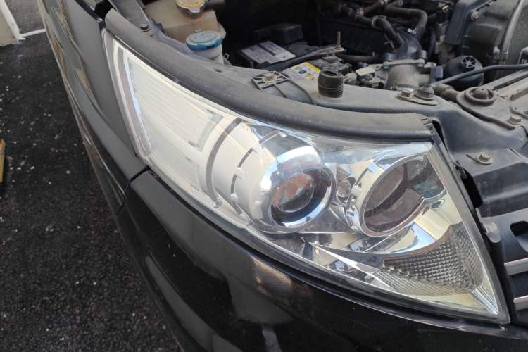 Used JAC Group Refine M5 2017 2.0T Gasoline Dual-Clutch Business Edition Right Front Headlight