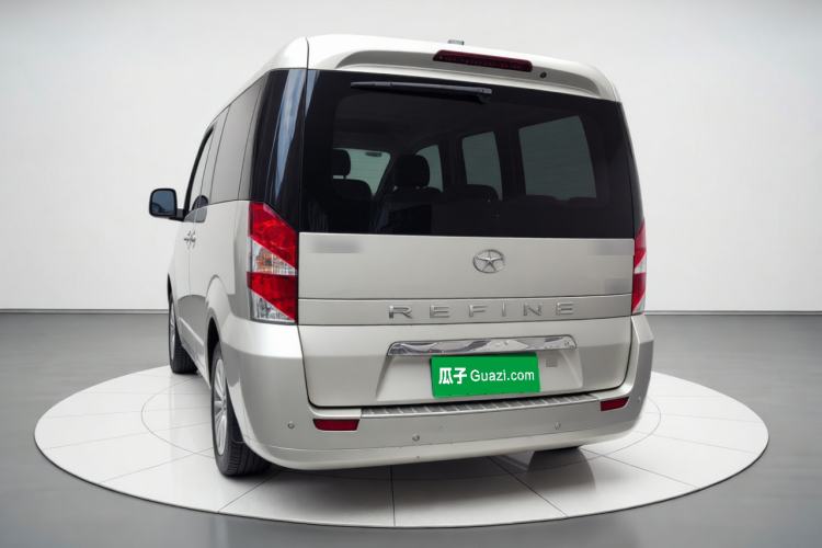 Used JAC Group Refine M5 2017 2.0T Gasoline Dual-Clutch Business Edition Rear
