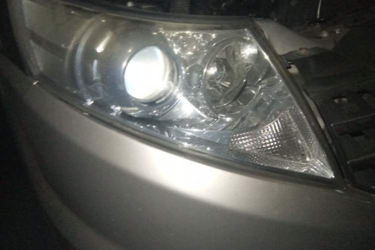 Used JAC Group Refine M5 2017 2.0T Gasoline Manual Business Edition Right Front Headlight