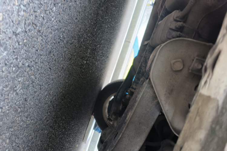 Used JAC Group Refine M5 2017 2.0T Gasoline Manual Business Edition Exterior 7