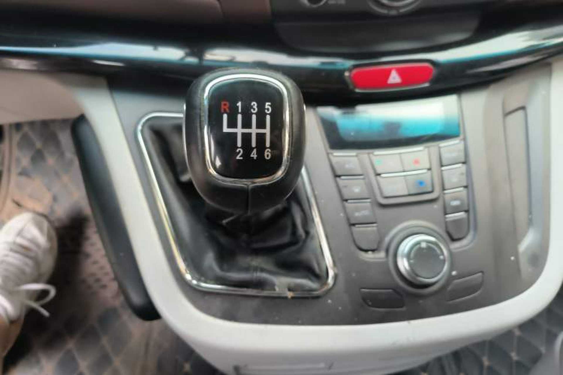 Used JAC Group Refine M5 2017 2.0T Gasoline Manual Business Edition Gear Lever
