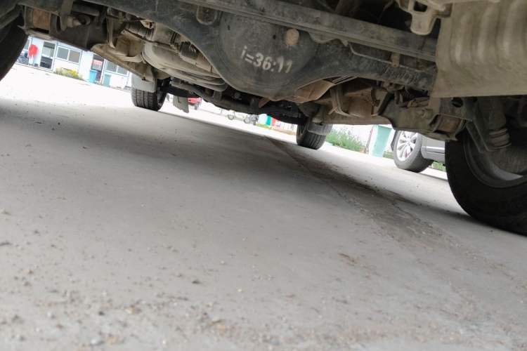 Used JAC Group Refine M5  Chassis Rear