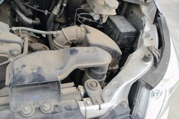Used JAC Group Refine M5  Engine Bay Left