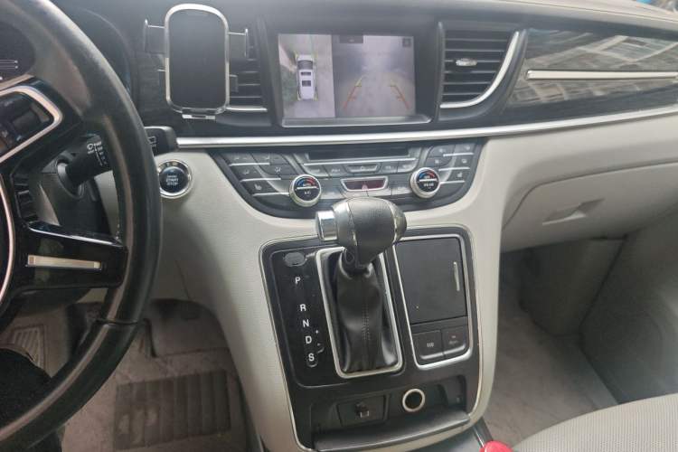 Used JAC Group Refine M6 2018 2.0T Prestige Version Audio And AC Panel
