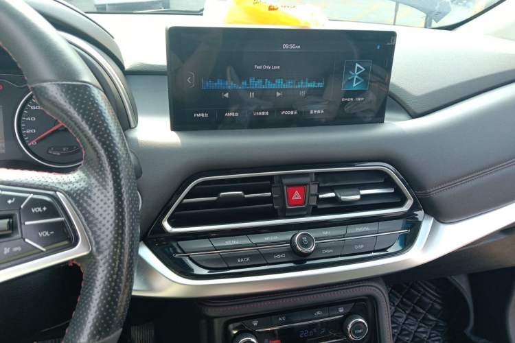 Used JAC Group Refine R3 2018 1.6L CVT Luxury Smart Model Audio And AC Panel