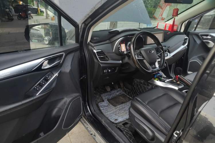 Used JAC Group Refine R3 2018 1.6L Manual Luxury Smart Model Driver Seat