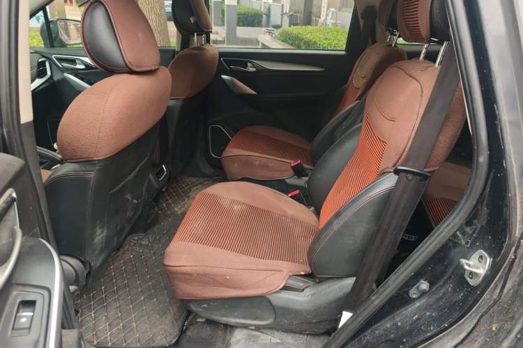 Used JAC Group Refine R3 2018 1.6L Manual Comfort Model Left Rear Seat