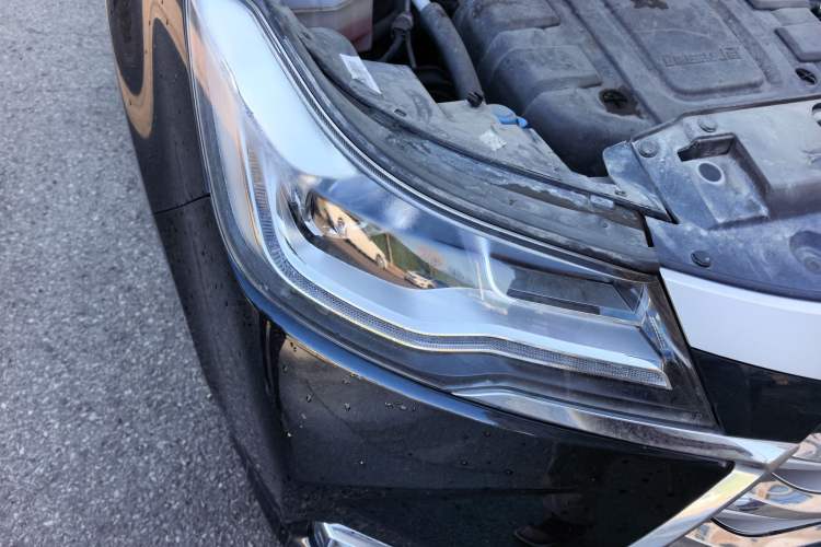 Used JAC Group Refine R3 2018 1.6L Manual Luxury Smart Model Right Front Headlight