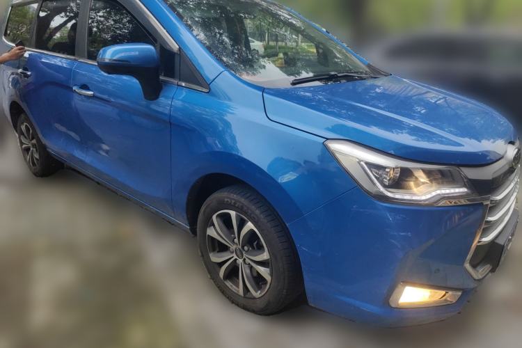 Used JAC Group Refine R3 2018 1.6L Manual Luxury Sunroof Model Front Right 45 Deg
