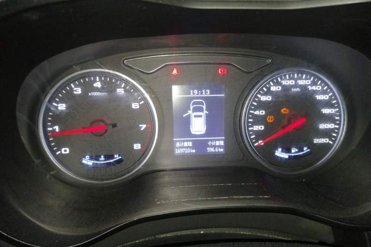 Used JAC Group Refine R3 2018 1.6L Manual Luxury Sunroof Model Instrument Cluster