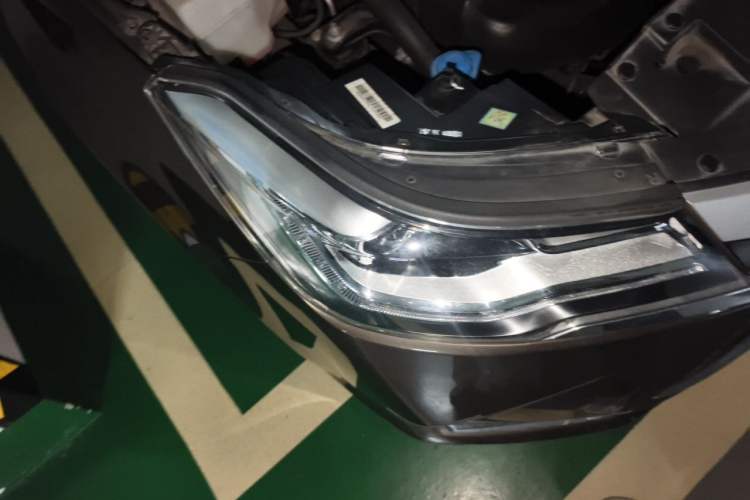 Used JAC Group Refine R3 2018 1.6L Manual Luxury Model Right Front Headlight