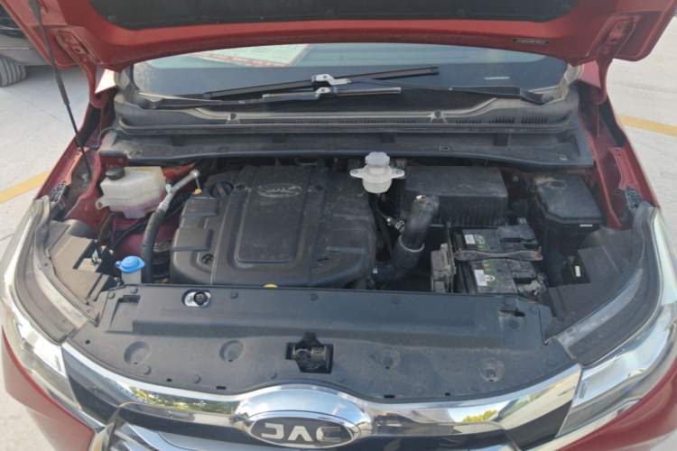 Used JAC Group Refine R3 2018 1.6L Manual Luxury Smart Model Engine Bay
