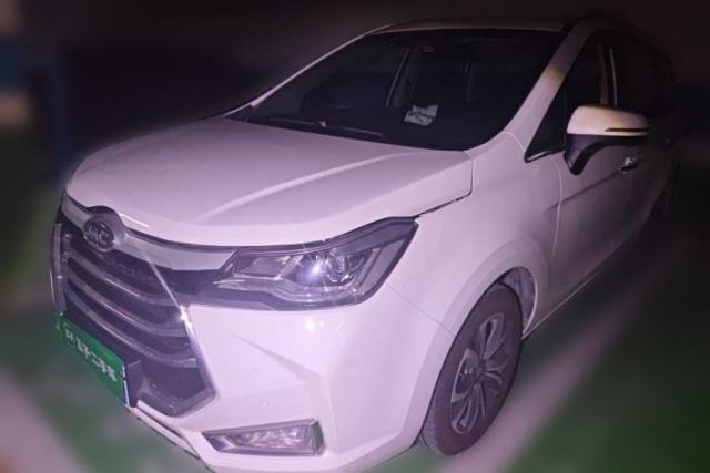 Ojetý JAC Group Refine R3 2018 1.6L Manual Luxury Sunroof Model