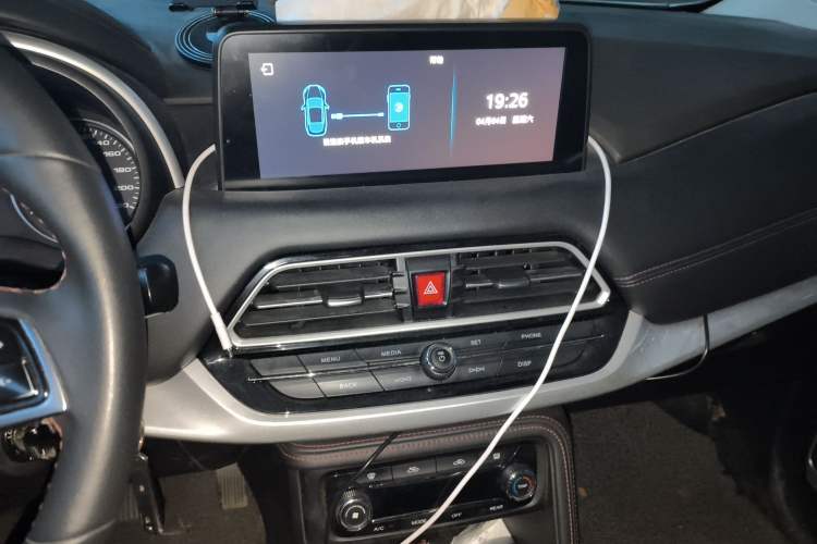 Used JAC Group Refine R3 2018 1.6L CVT Luxury Model Audio And AC Panel