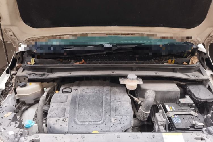 Used JAC Group Refine R3 2018 1.6L Manual Luxury Sunroof Model Engine Bay