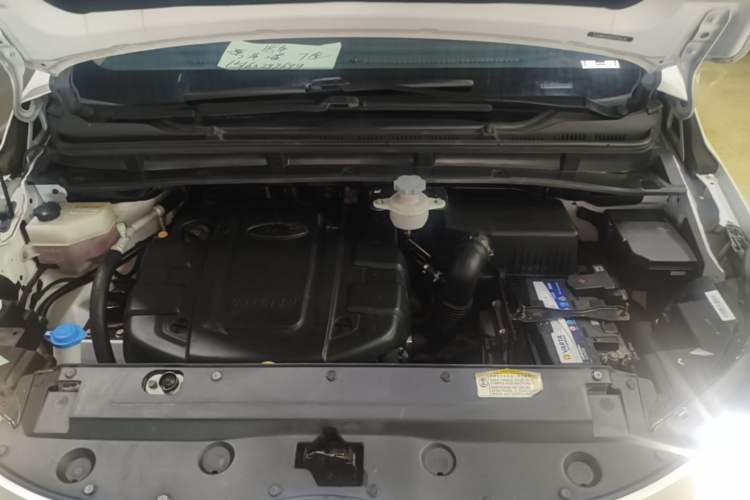 Used JAC Group Refine R3 2018 1.6L Manual Luxury Smart Model Engine Bay