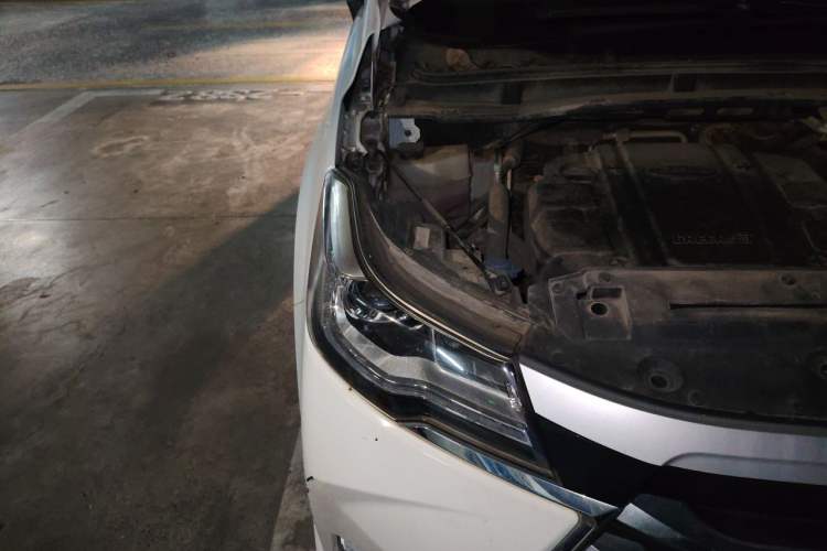 Used JAC Group Refine R3 2018 1.6L Manual Luxury Model Engine Bay Right