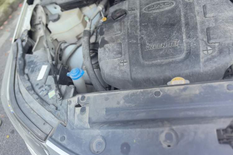 Used JAC Group Refine R3 2018 1.6L Manual Luxury Model Engine Bay Right