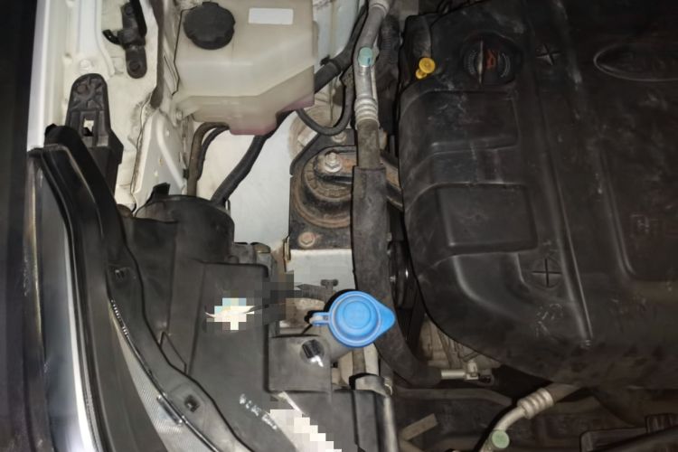 Used JAC Group Refine R3 2018 1.6L Manual Luxury Model Engine Bay Right