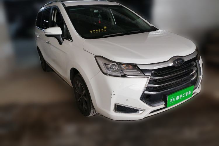 Used JAC Group Refine R3 2018 1.6L Manual Luxury Model Front Right 45 Deg