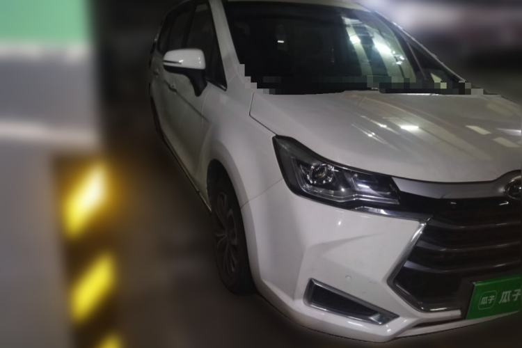 Used JAC Group Refine R3 2018 1.6L Manual Luxury Model Front Right 45 Deg