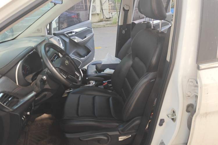Used JAC Group Refine R3 2018 1.6L Manual Luxury Sunroof Model Left Front Seat
