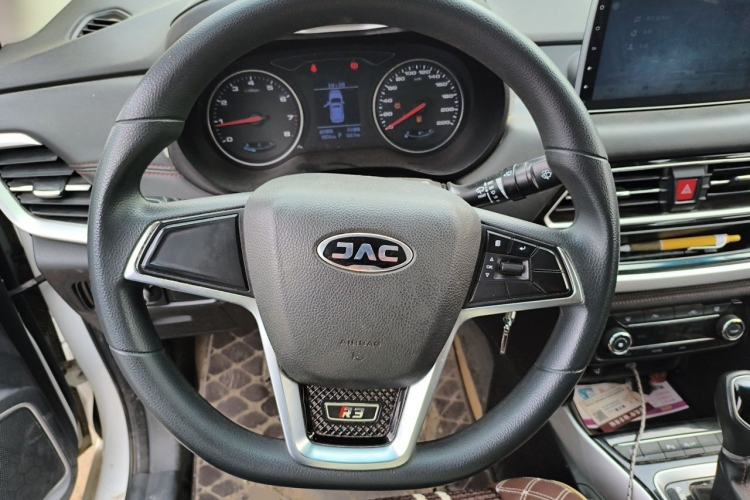 Used JAC Group Refine R3 2018 1.6L CVT Comfort Model Steering Wheel