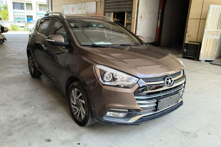 Used JAC Group Refine S2 2015 1.5L Manual Luxury Smart Model Front Right 45 Deg