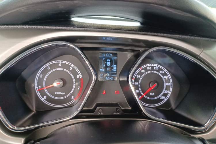 Used JAC Group Refine S2 2015 1.5L CVT Luxury Smart Version Instrument Cluster