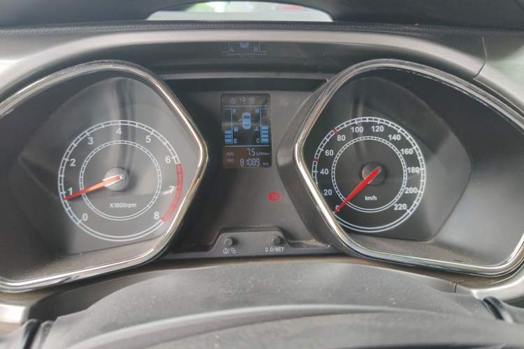 Used JAC Group Refine S2 2015 1.5L Manual Luxury Model Instrument Cluster