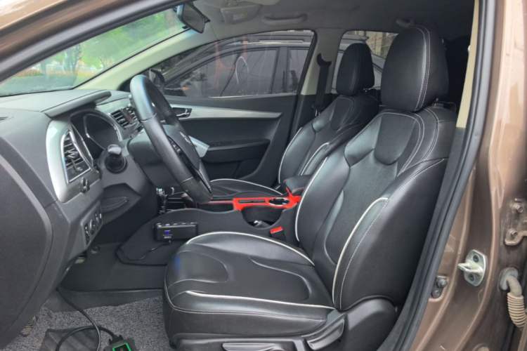 Used JAC Group Refine S2 2015 1.5L CVT Luxury Smart Version Left Front Seat