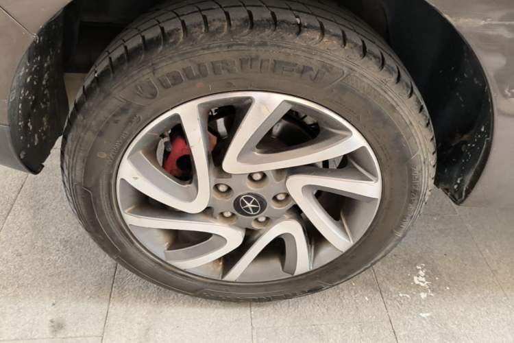 Used JAC Group Refine S2 2015 1.5L Manual Luxury Smart Model Right Rear Wheel Hub