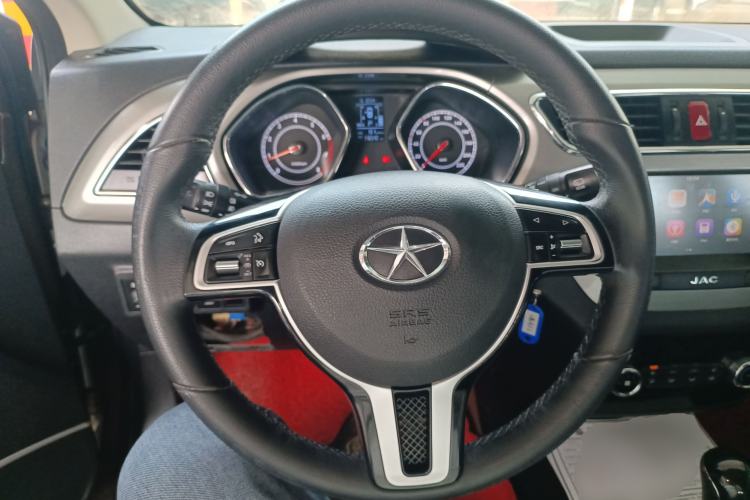 Used JAC Group Refine S2 2015 1.5L CVT Luxury Smart Version Steering Wheel