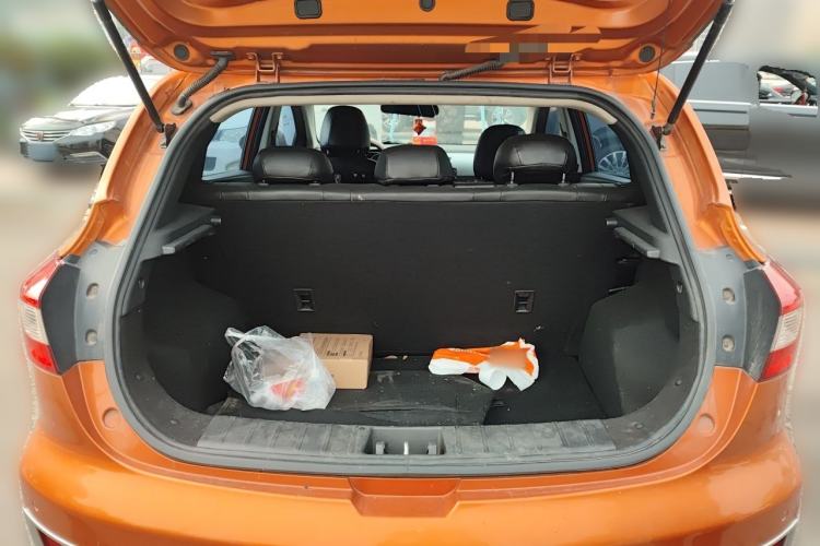 Used JAC Group Refine S2 2015 1.5L Manual Luxury Smart Model Trunk