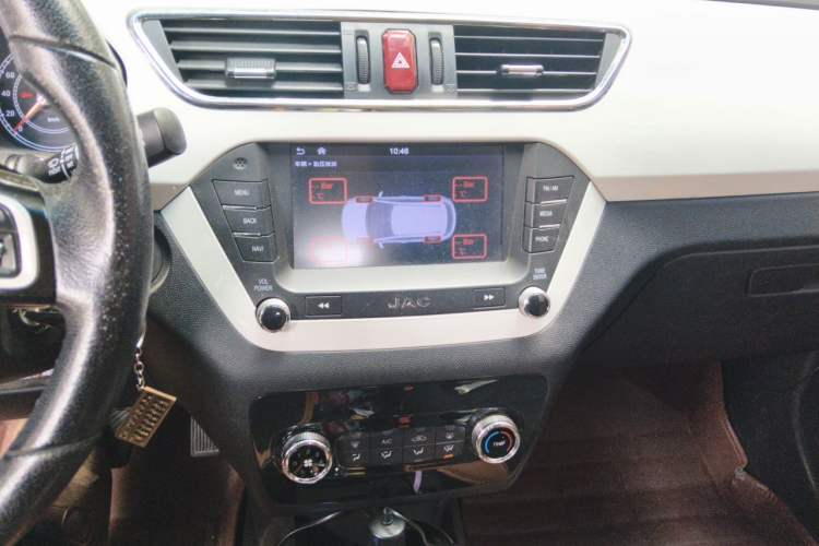 Used JAC Group Refine S2 2015 1.5L CVT Luxury Smart Version Audio And AC Panel