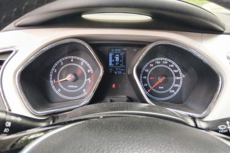 Used JAC Group Refine S2 2015 1.5L CVT Luxury Smart Version Instrument Cluster