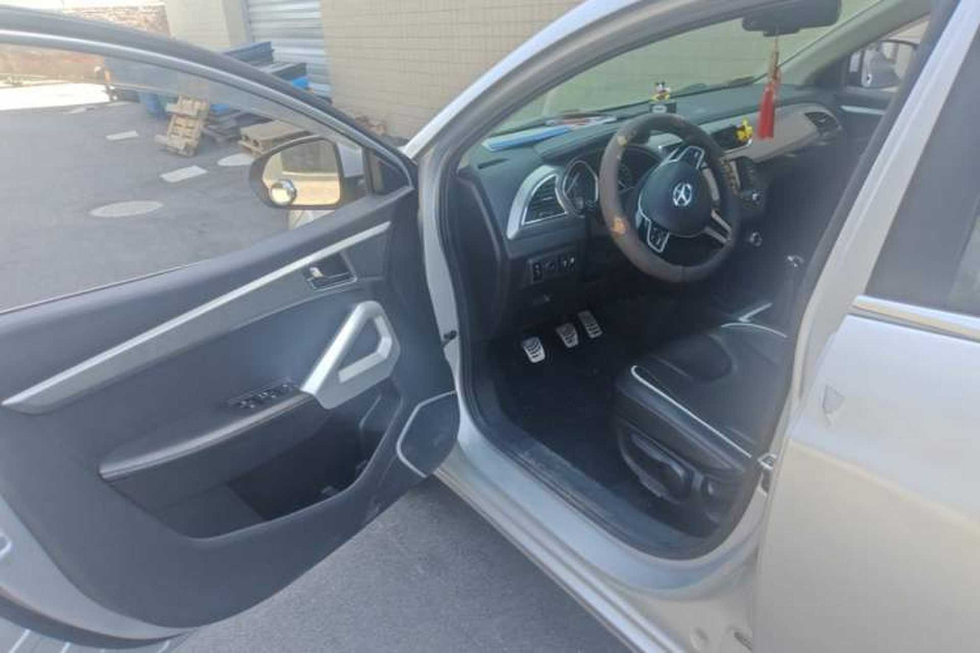 Used JAC Group Refine S2 2015 1.5L Manual Luxury Model Driver Seat