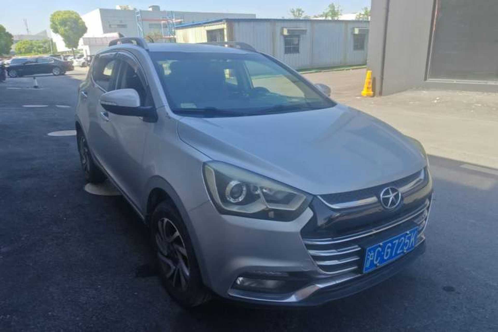 Used JAC Group Refine S2 2015 1.5L Manual Luxury Model Front Right 45 Deg