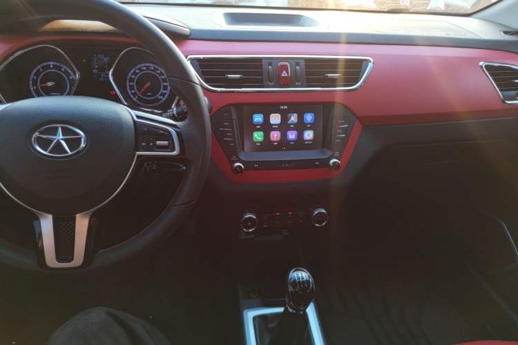 Used JAC Group Refine S2 2015 1.5L Manual Luxury Smart Model Audio And AC Panel