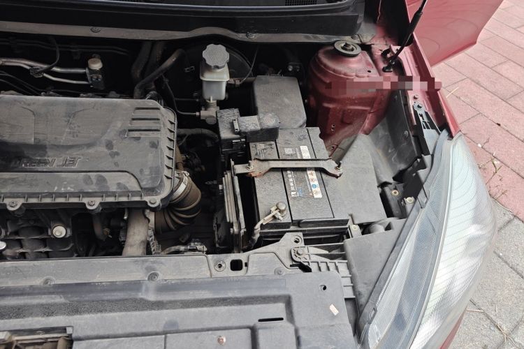 Used JAC Group Refine S2 2015 1.5L Manual Luxury Model Engine Bay Left