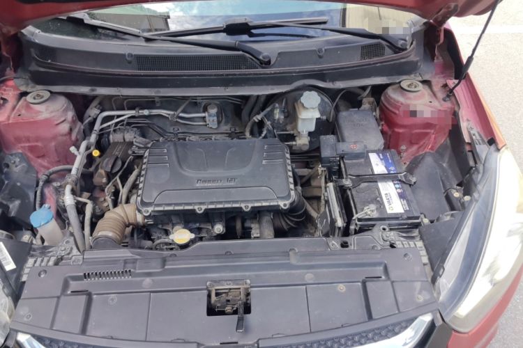 Used JAC Group Refine S2 2015 1.5L CVT Luxury Edition Engine Bay Left