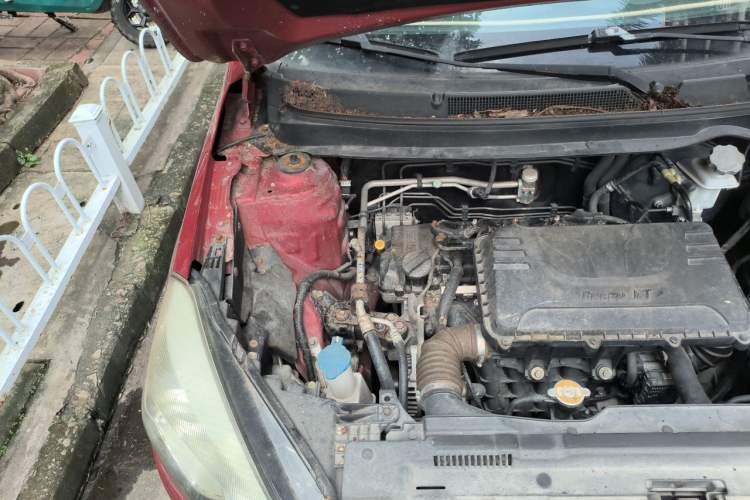 Used JAC Group Refine S2 2015 1.5L CVT Luxury Smart Version Engine Bay Right