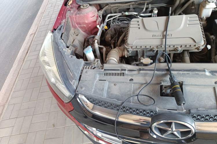 Used JAC Group Refine S2 2015 1.5L Manual Luxury Smart Model Engine Bay Right