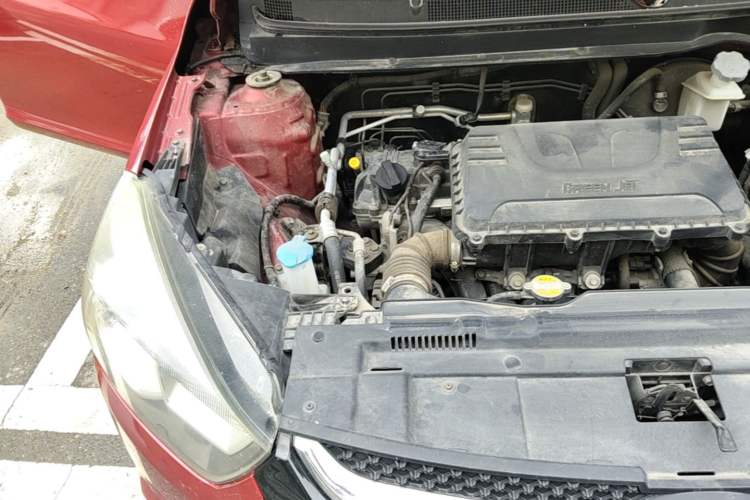 Used JAC Group Refine S2 2015 1.5L Manual Luxury Model Engine Bay Right