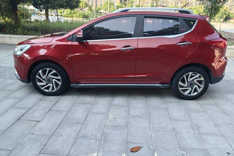 Used JAC Group Refine S2 2015 1.5L CVT Luxury Edition Exterior 4