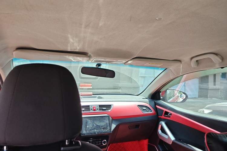 Used JAC Group Refine S2 2015 1.5L Manual Luxury Model Headliner