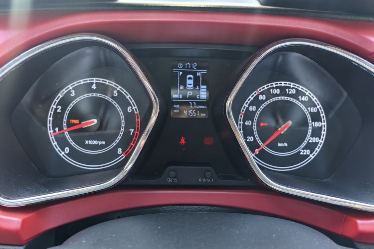 Used JAC Group Refine S2 2015 1.5L CVT Luxury Edition Instrument Cluster