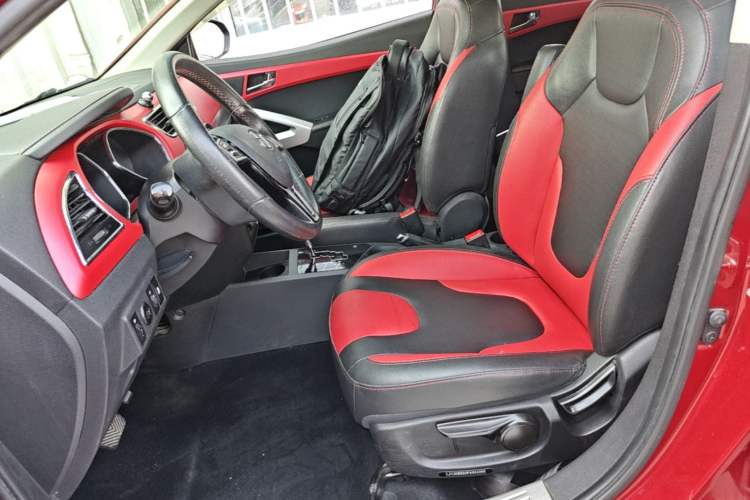 Used JAC Group Refine S2 2015 1.5L CVT Luxury Smart Version Left Front Seat